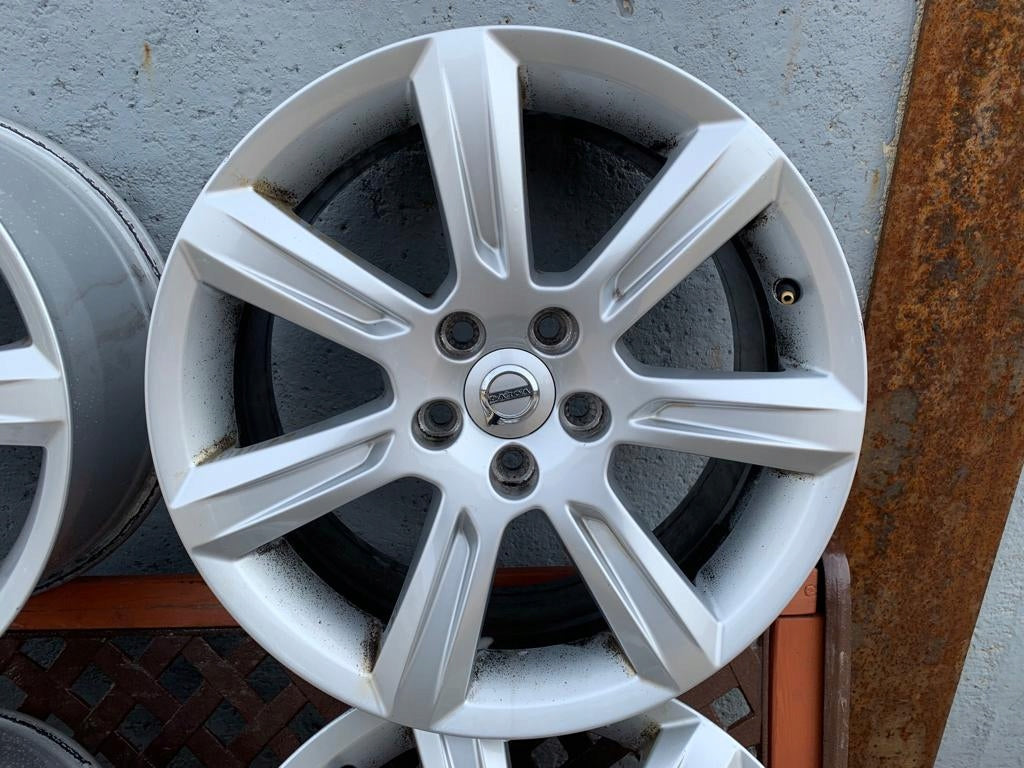 Alu Felge Volvo S90 Aluminum rim 17 Zoll 7.5J 5x108 42ET 31362838