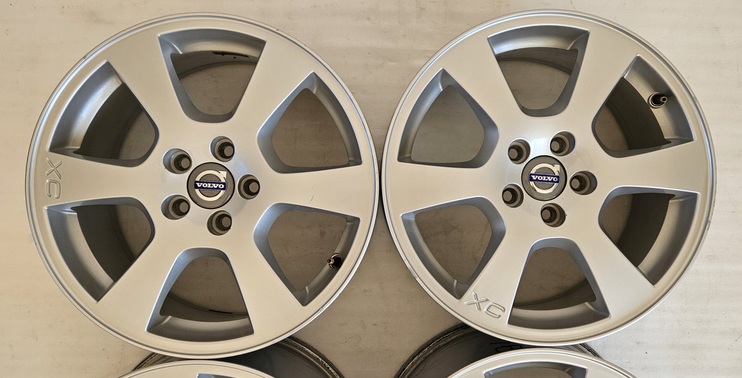 Alu Felge Volvo XC60 Aluminum rim 17 Zoll 7.5J 5x108 55ET