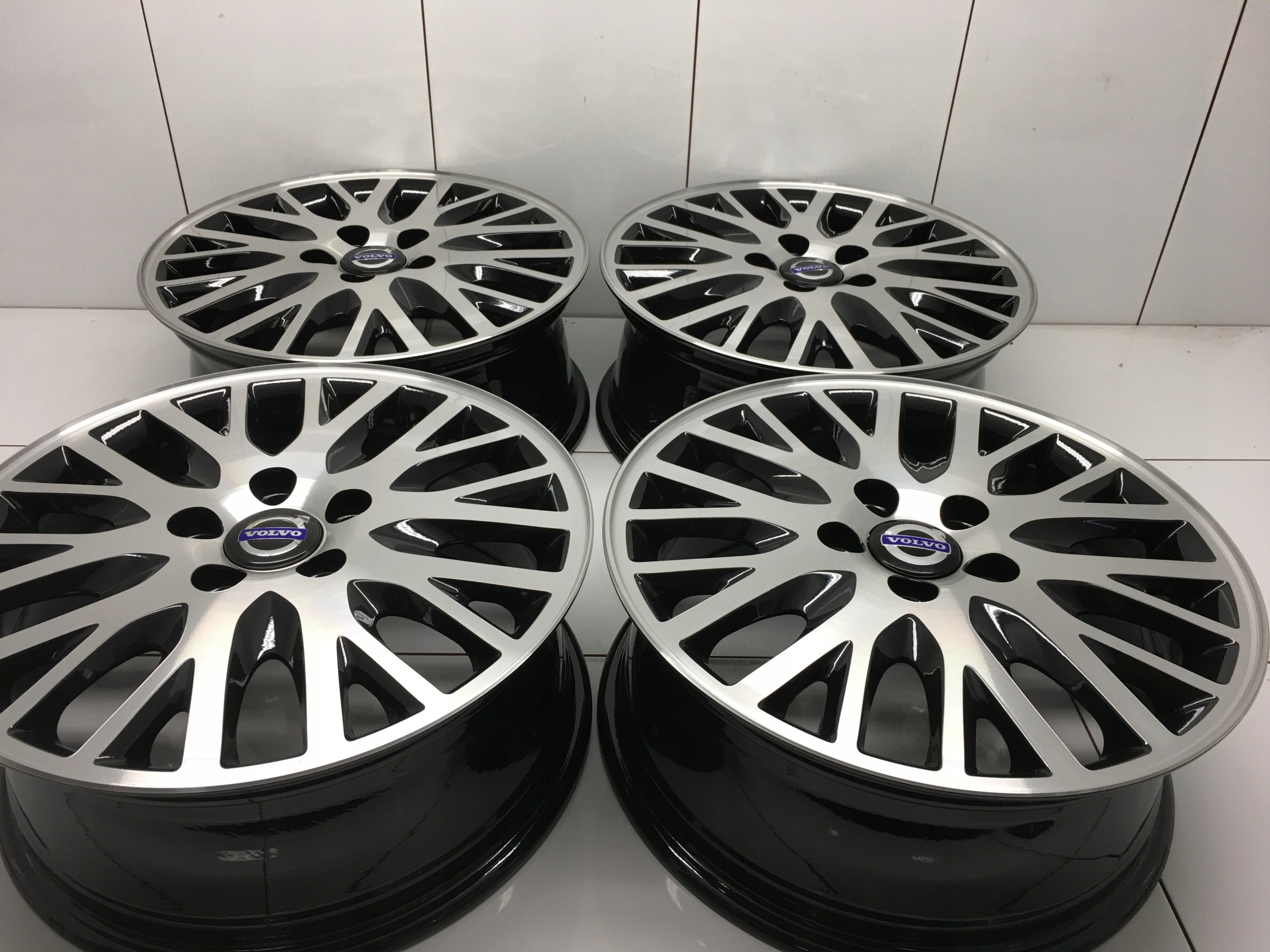 Alu Felge Volvo 740 Aluminum rim 16 Zoll 6.5J 5x108