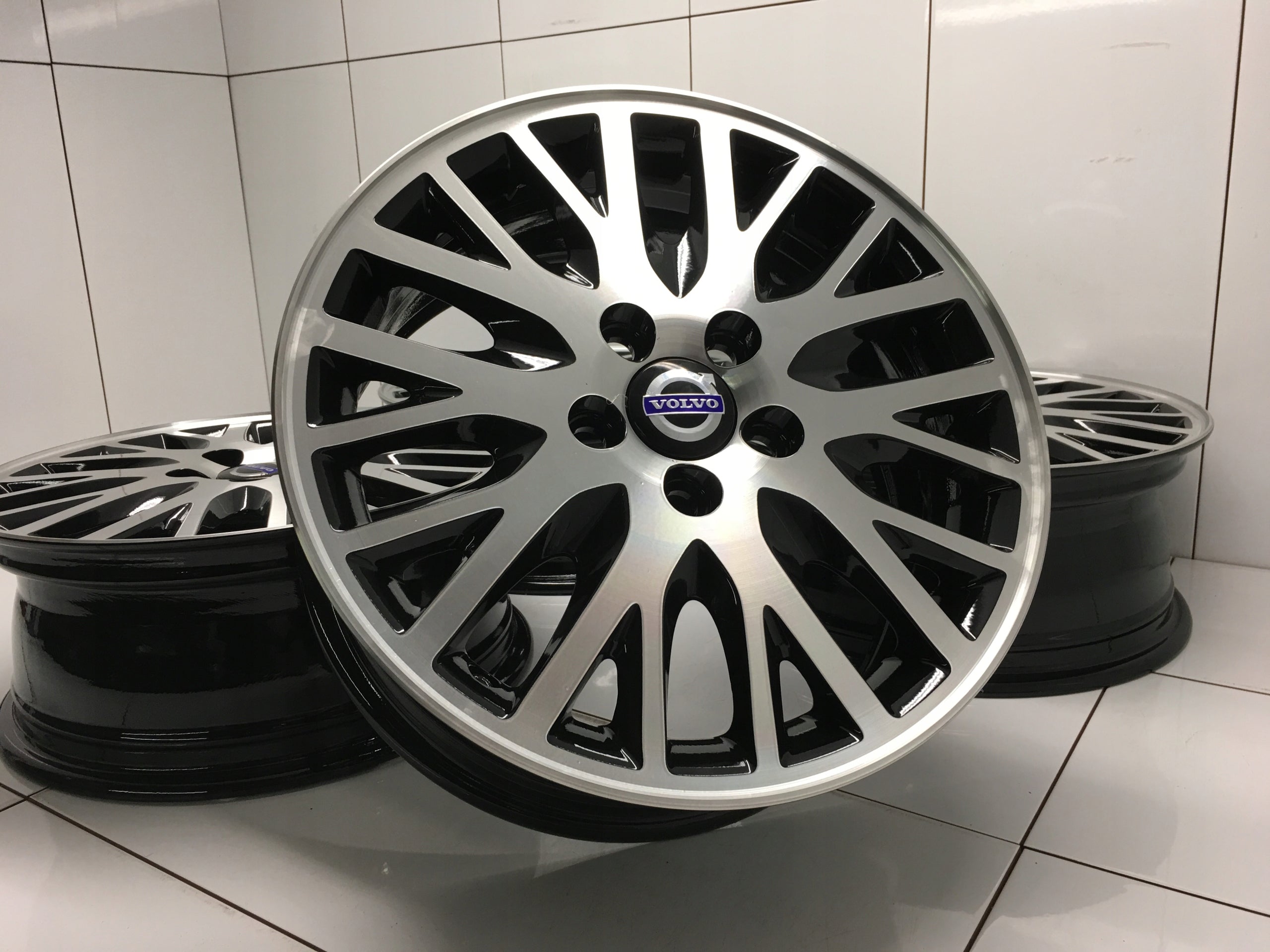 Alu Felge Volvo 740 Aluminum rim 16 Zoll 6.5J 5x108