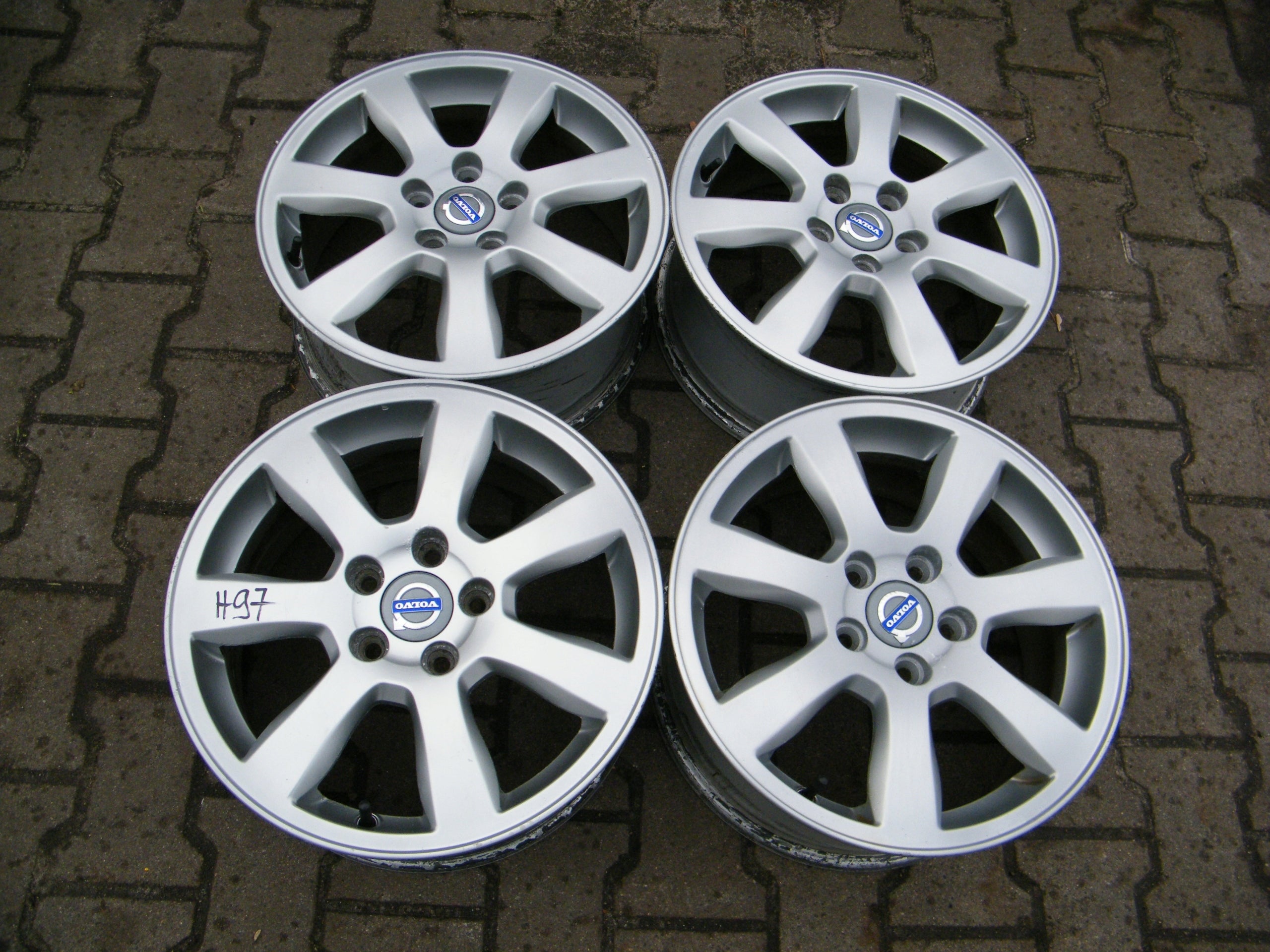  Alu Felge Volvo V50 S60 S80 S40 V70 Aluminum rim 16 Zoll 7.0J 5x108 50ET product image