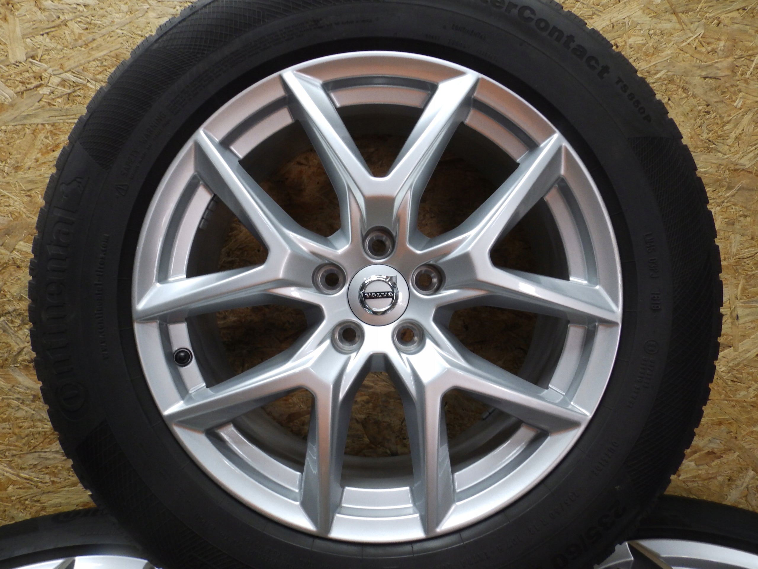 Alu Felge Volvo XC60 XC40 Aluminum rim 18 Zoll 7.5J 5x108 50ET