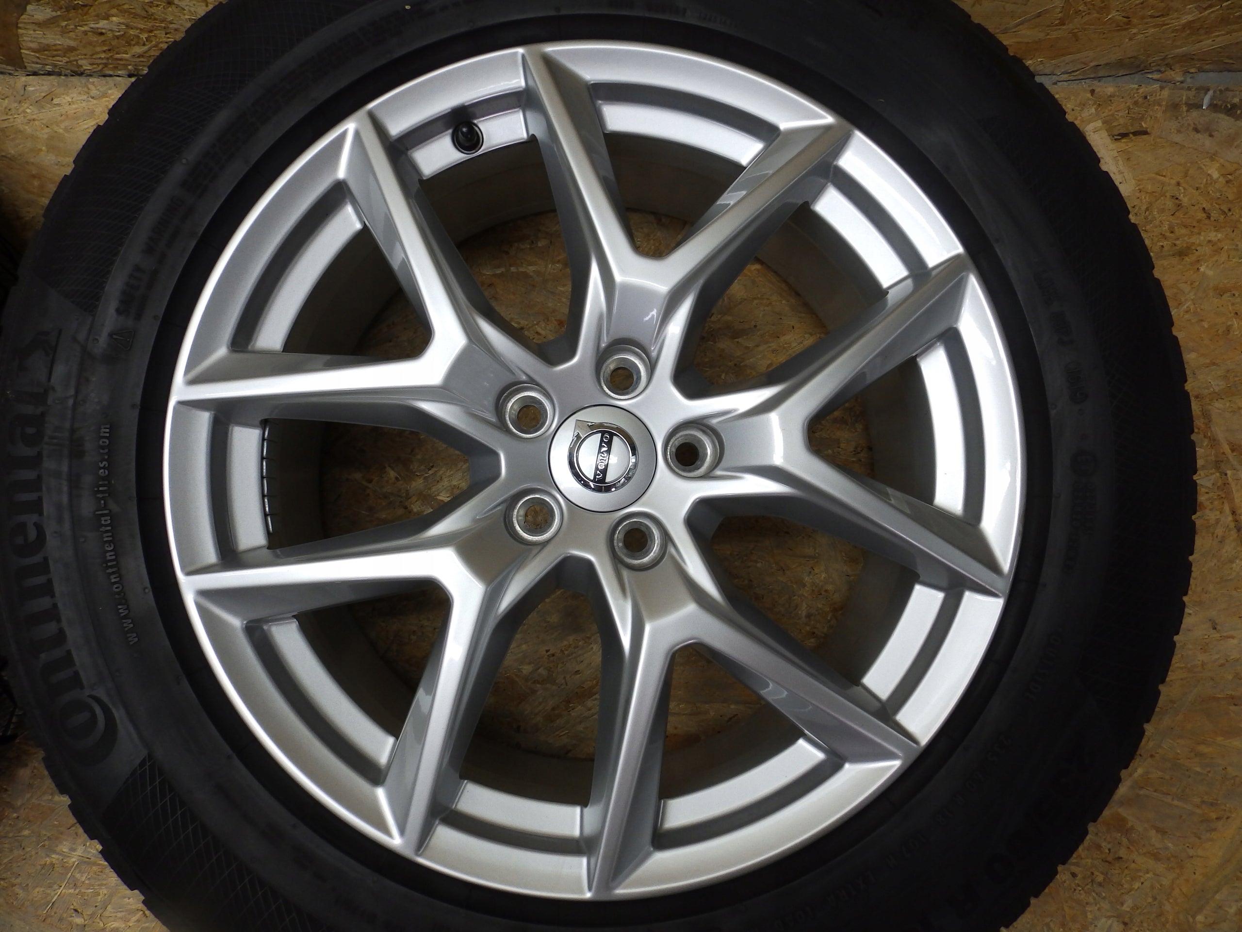 Alu Felge Volvo XC60 XC40 Aluminum rim 18 Zoll 7.5J 5x108 50ET