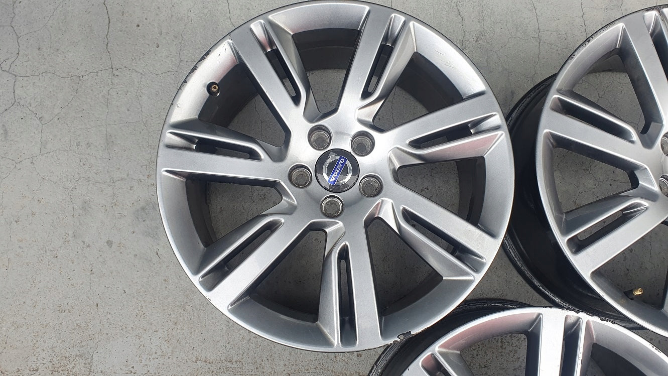 Alu Felge Volvo XC60 Aluminum rim 18 Zoll 8.0J 5x114.3 55ET