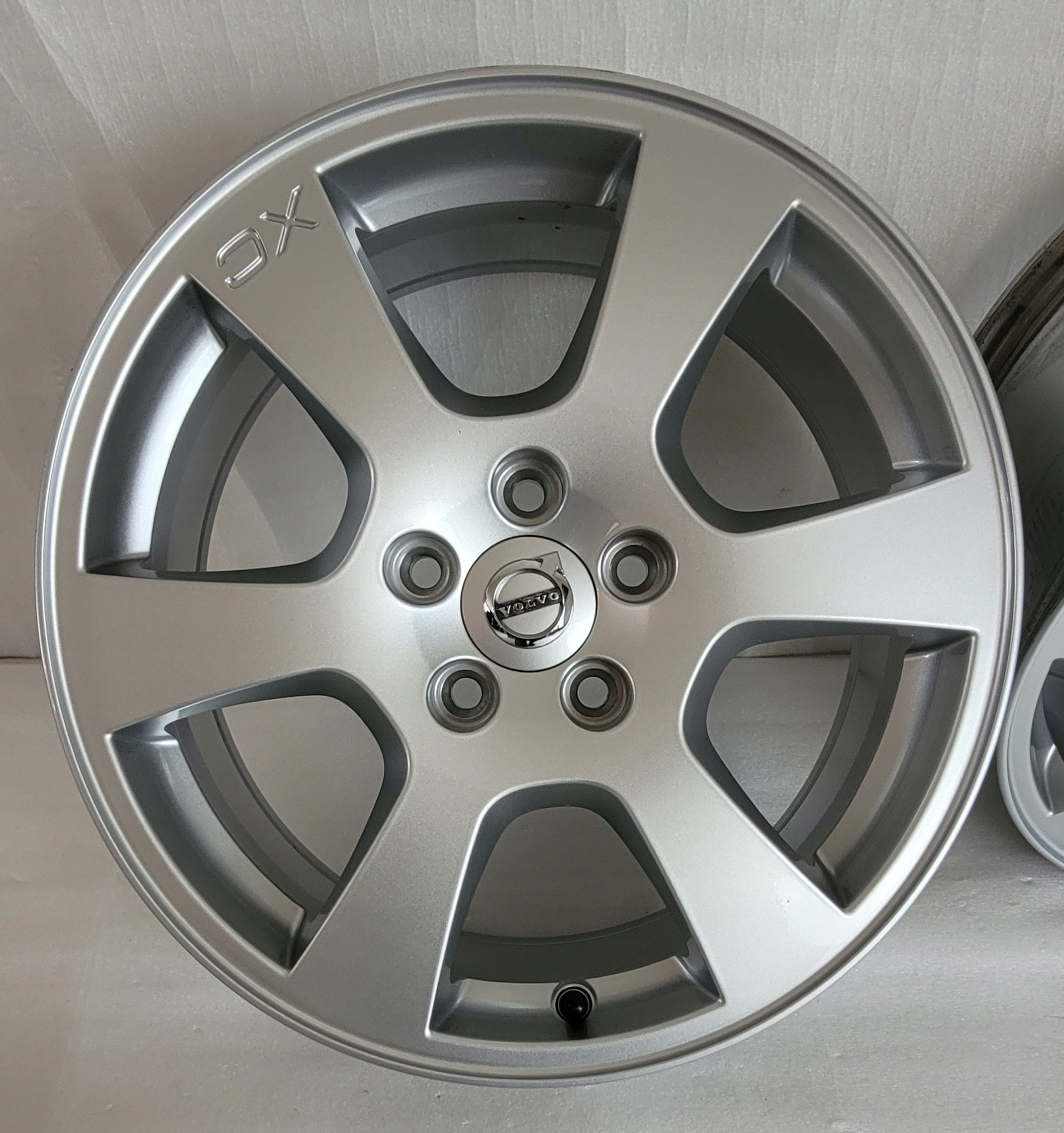 Alu Felge Volvo XC60 Aluminum rim 17 Zoll 7.5J 5x108 55ET 30671480