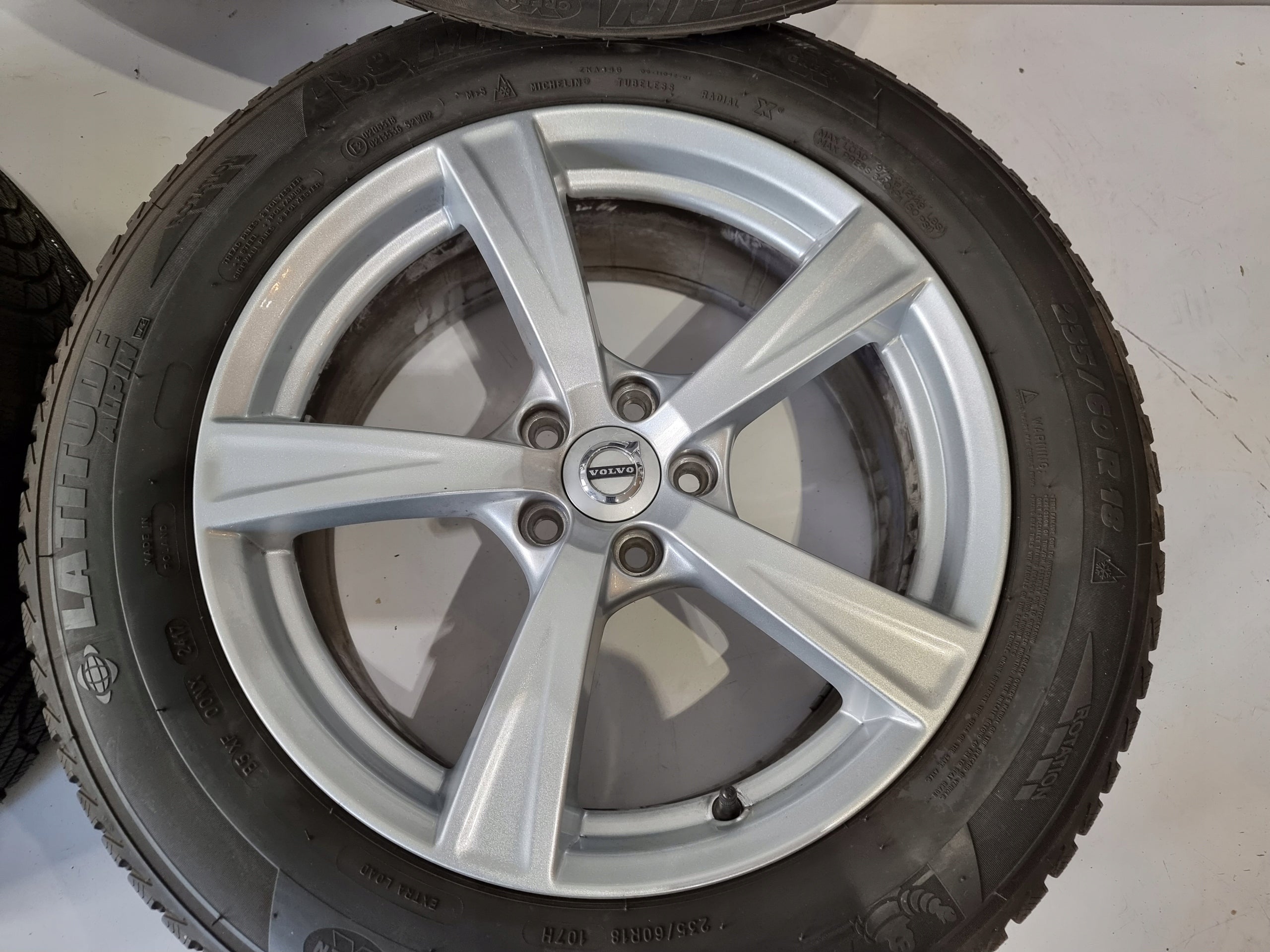 Alu Felge Volvo XC90 Aluminum rim 18 Zoll 8.0J 5x108 31423515