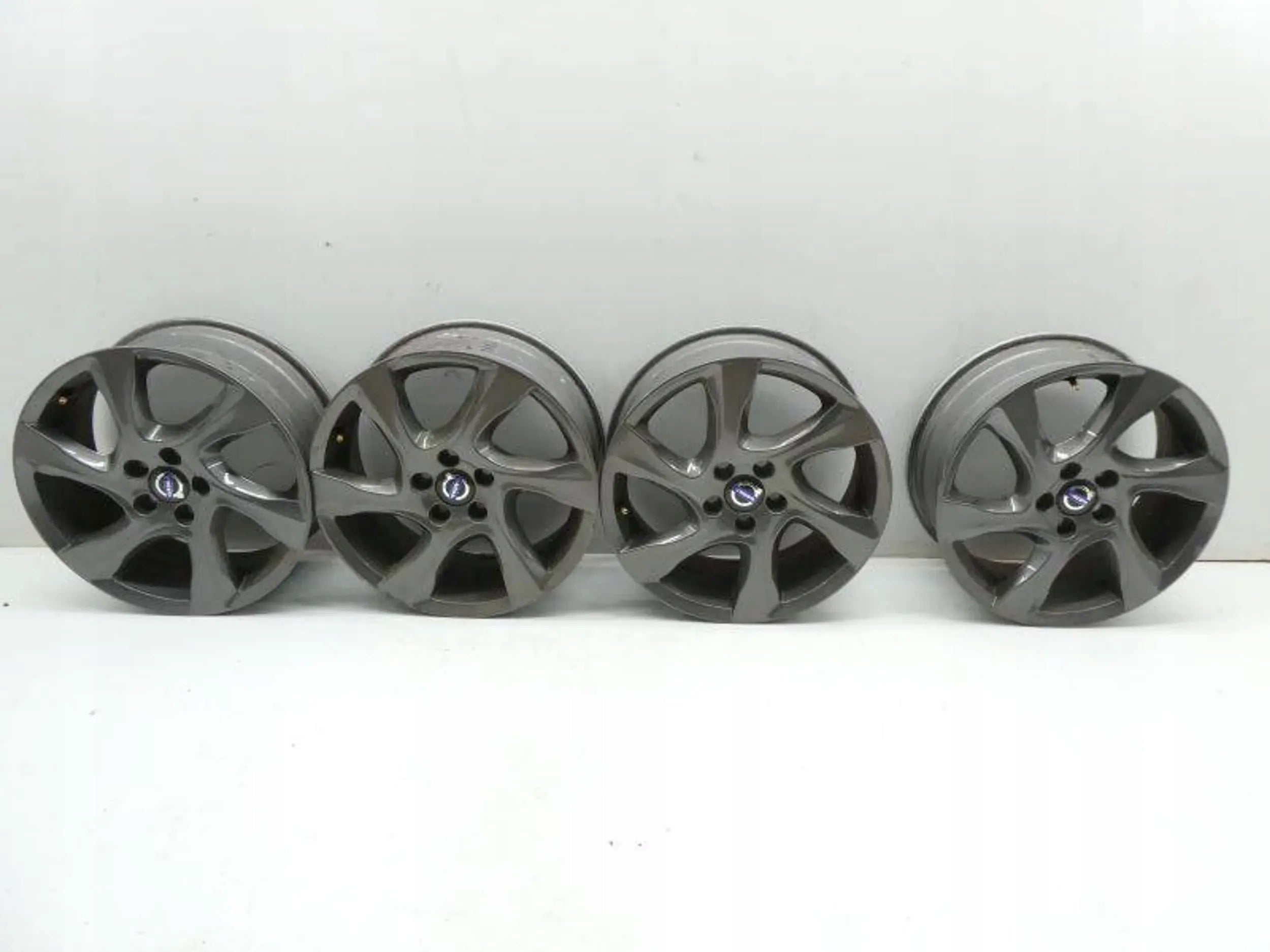 Alu Felge Volvo V40 Aluminum rim 17 Zoll 7.0J 5x108 31381859